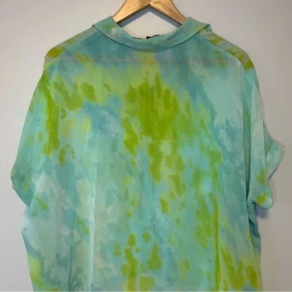 Jessica Simpson tie dye oversized high Low short sleeves semi sheer top small - Picture 7 of 8